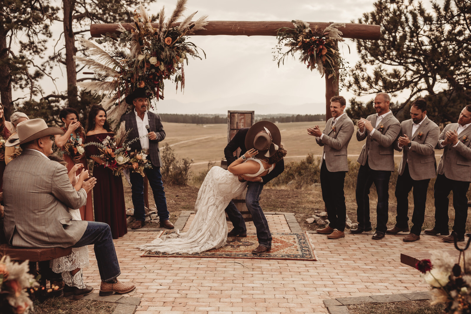 What to Wear to Outdoor Western Wedding 